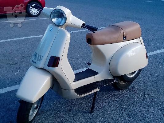 PIAGGIO Vespa LX 150 €3 