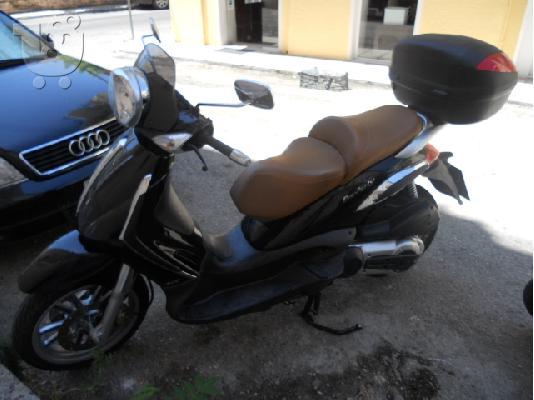 PIAGGIO Beverly 500 