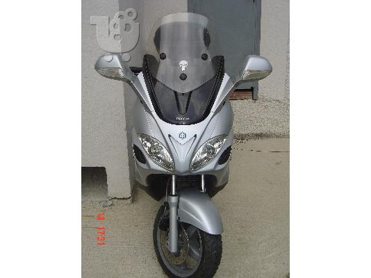 PIAGGIO X9 250 