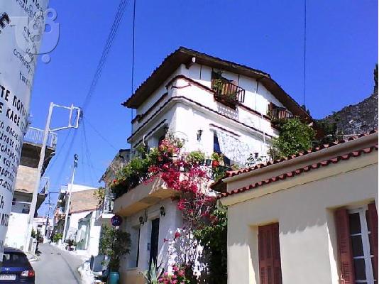 PoulaTo: πωλειται ο πρώτος όροφος διώροφης μονοκατοικίας στην περιοχή κάστρο πάτρας και συζητείται και το ισόγειο για πούλημα