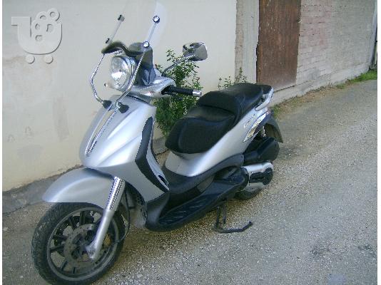 PIAGGIO Beverly 500 