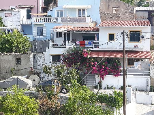 εξοχικη κατοικια