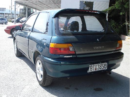 Toyota Starlet 