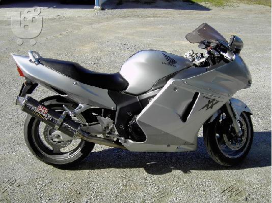 PoulaTo: HONDA CBR 1100 XX Super Blackbird '05