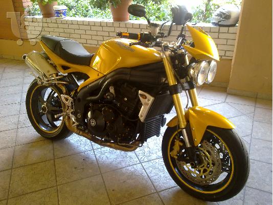 PoulaTo: TRIUMPH Speed Triple '05