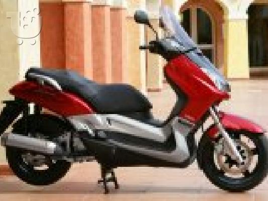 PoulaTo: YAMAHA XP 500 Tmax '06