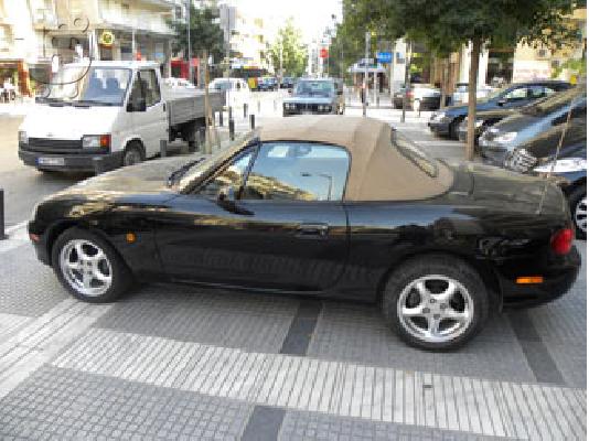 PoulaTo: MAZDA MX5 '02