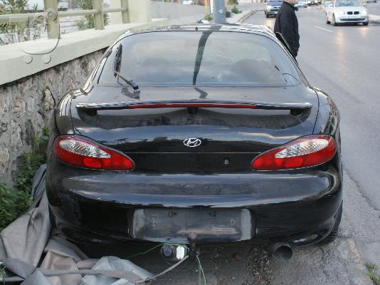 HYUNDAI COUPE 