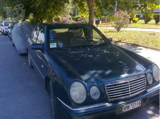 PoulaTo: MERCEDES E 200 '96