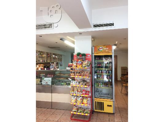 Μία ζωντανή επιχείρηση, με πεντακάθαρους και μοντέρνους χώρους. Πωλείται λόγω συνταξιοδότη...
