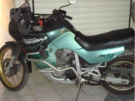 HONDA XL 600 V Transalp 