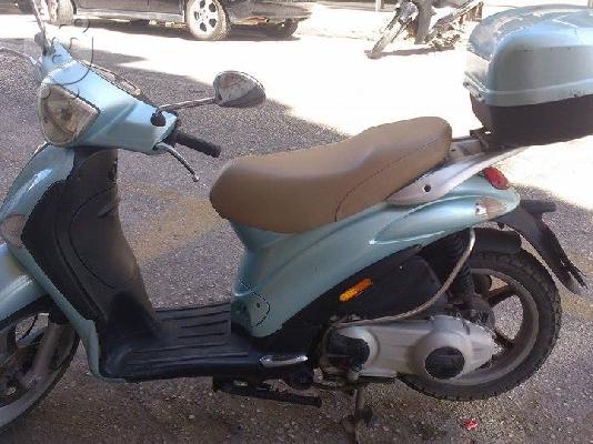 PoulaTo: PIAGGIO Liberty 125; Sport '07