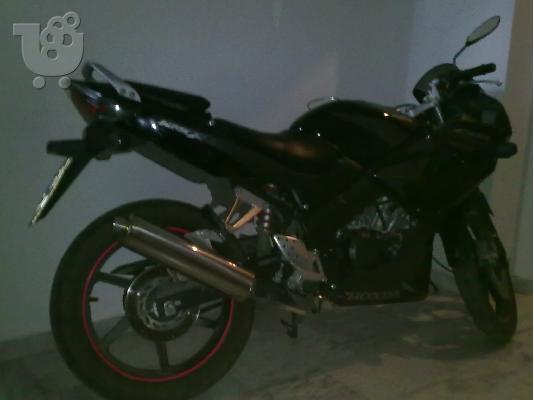 HONDA CBR 125 R 