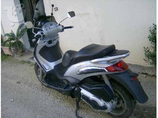 PIAGGIO Beverly 500 