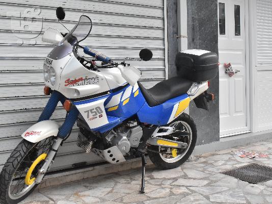 YAMAHA XTZ 750 Super Ténéré 