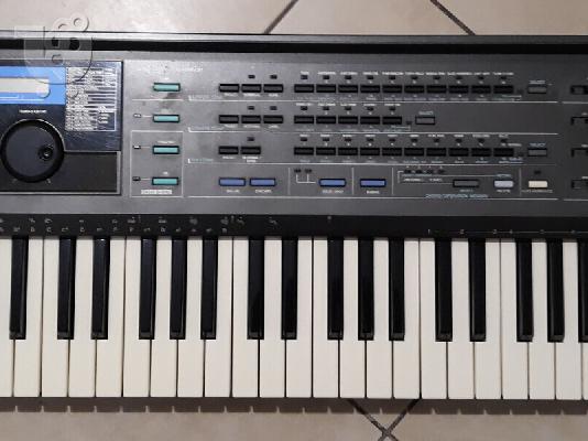 PoulaTo: Casio HT-3000 Synth