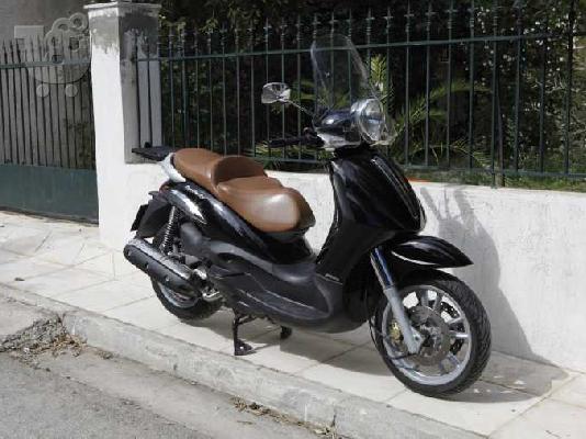 PIAGGIO Beverly 500 