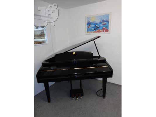 PoulaTo: Yamaha Clavinova CVP-609B