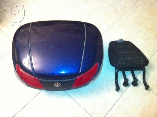 PoulaTo: Μπαγαζιερα για Yamaha Tmax
