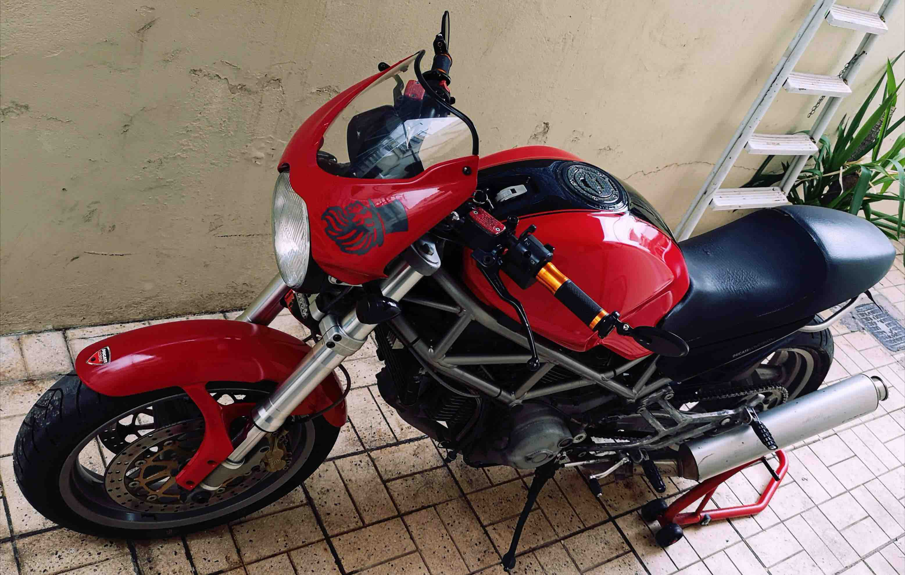 DUCATI Multistrada 620 