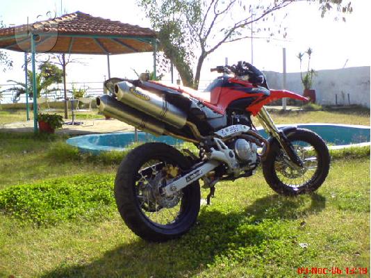 PoulaTo: HONDA FMX 650 '05