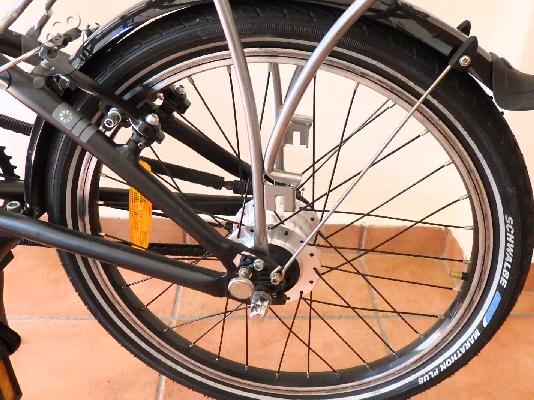 Πωλείται ποδήλατο σπαστό Dahon vitese D7-HG, σε άριστη κατάσταση...