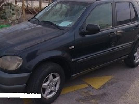 PoulaTo: MERCEDES ML 320 '12