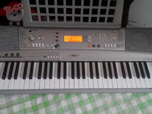 PoulaTo: yamaha PSR A-300