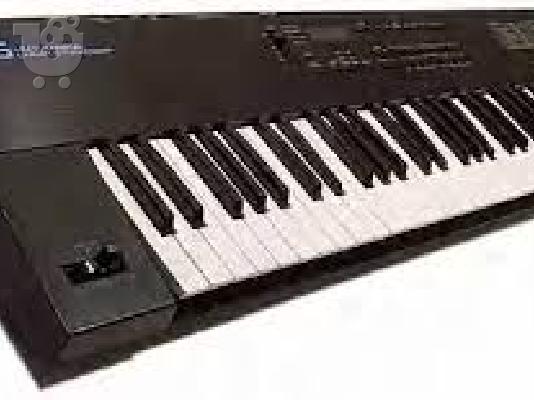 Roland D-5