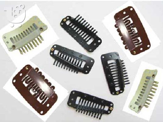 PoulaTo: clips για τρεσες