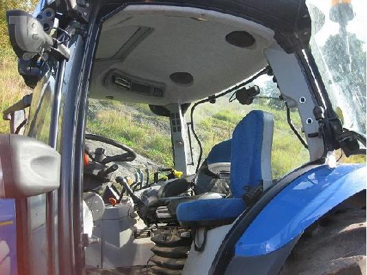 New Holland Elite 6040