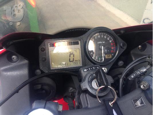 PoulaTo: HONDA CBR 600 F, Sport '05