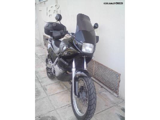 PoulaTo: BMW F 650 ST '01