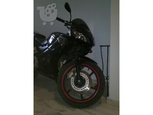 HONDA CBR 125 R 