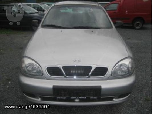 PoulaTo: DAEWOO LANOS '01