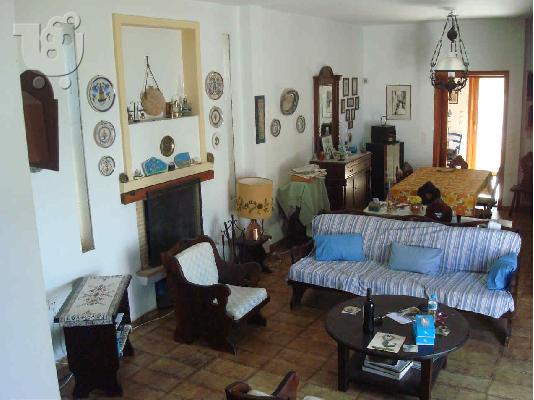 Βίλα Επιπλωμένη182 τ.μ., Άγιος Δημήτριος,(Αθήνα - Ανατολικά Προάστια)Κορωπί, 2500 τ.μ. με ...