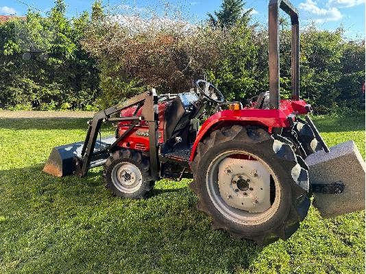 2004 John Deere 6210